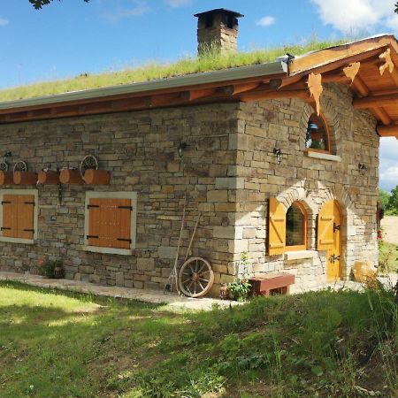Villa Casa de Piatra, de la Mara Deseşti Exterior foto